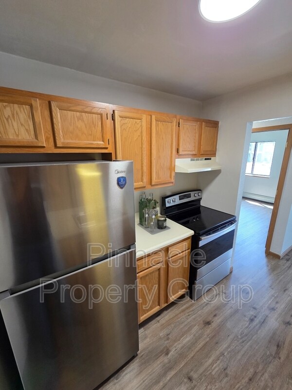 Building Photo - 3893 Orr Dr