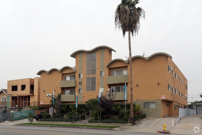 Building Photo - 1179 Crenshaw Blvd