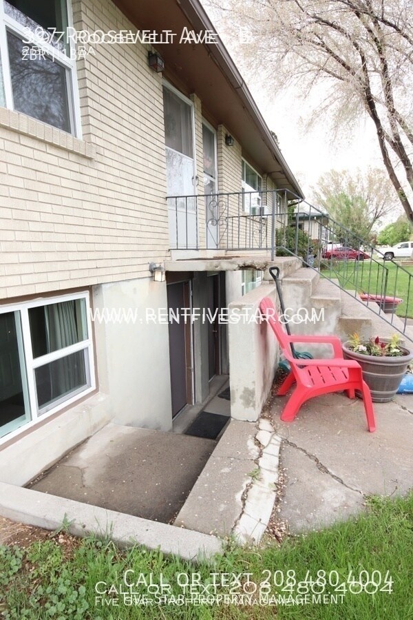 Foto del edificio - 397 Roosevelt Ave