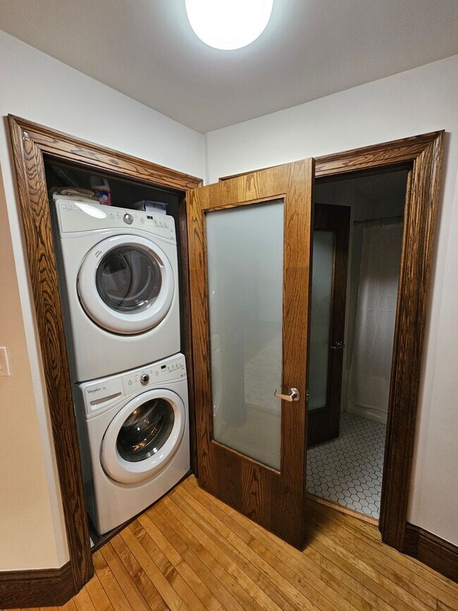 Foto del edificio - Fully Furnished Public Square Apartment!!!