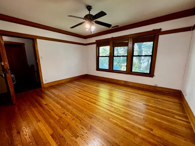 Foto del edificio - 2207 W Belden Ave