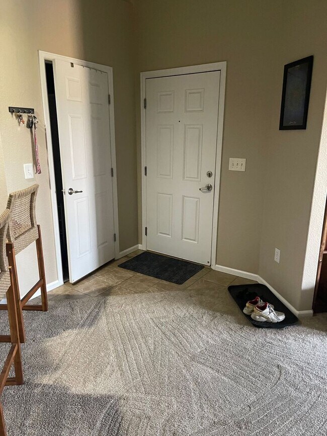 Foto del edificio - Beautiful 2 Bedroom/2 Bathroom Condo at Blue Sky at Vista Ridge - AVAILABLE AUGUST 7