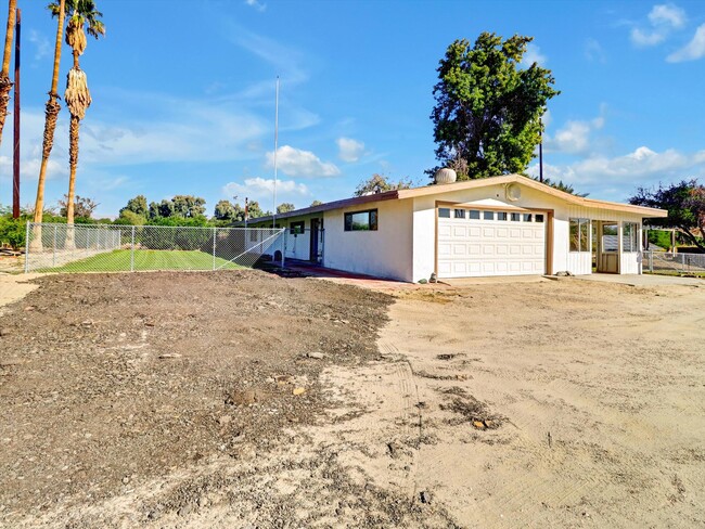 Foto del edificio - 50700 Jackson St