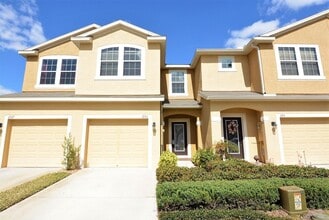 Building Photo - 201 Angel Trumpet Way