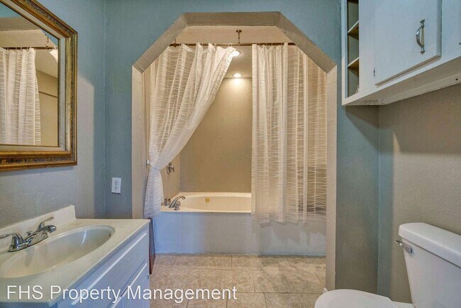 Foto del edificio - 4 br, 2 bath House - 1906 N Golden