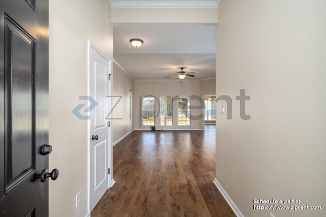 Foto del edificio - 819 Watermark Dr