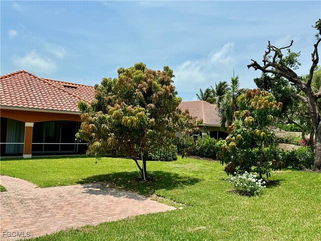 Foto del edificio - 1740 Ludlow Rd