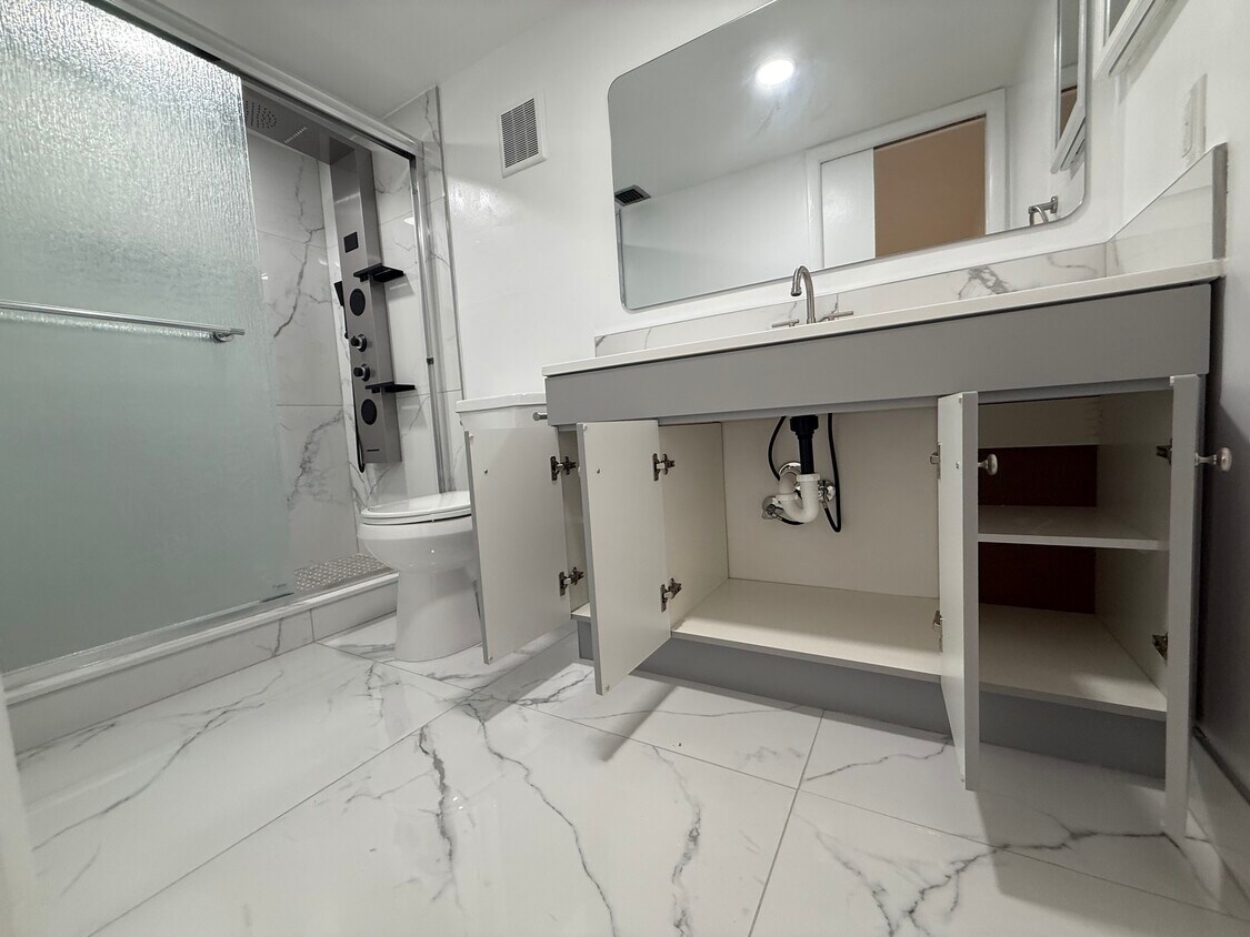 Photo - 3341 NW 47th Terrace (Lauderdale Lakes, FL)