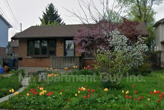 Building Photo - 26 Grandfield St