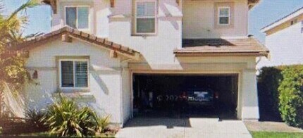 Building Photo - 1446 Yellowstone Ave