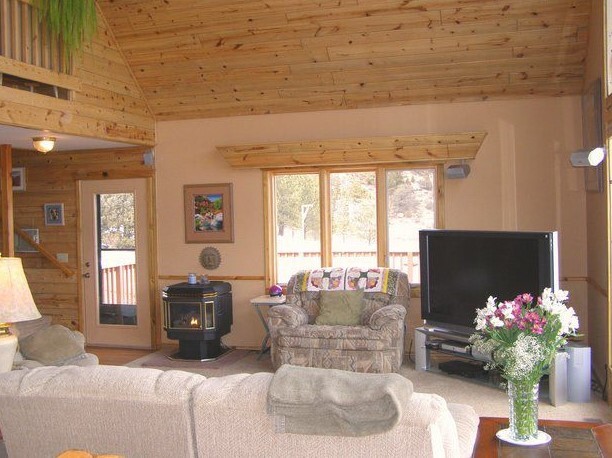 Building Photo - 3225 Devils Gulch Rd