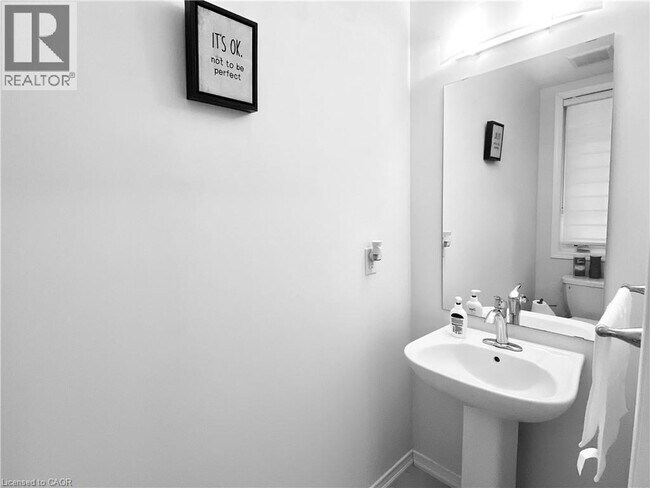 Photo du bâtiment - 5 Tate St