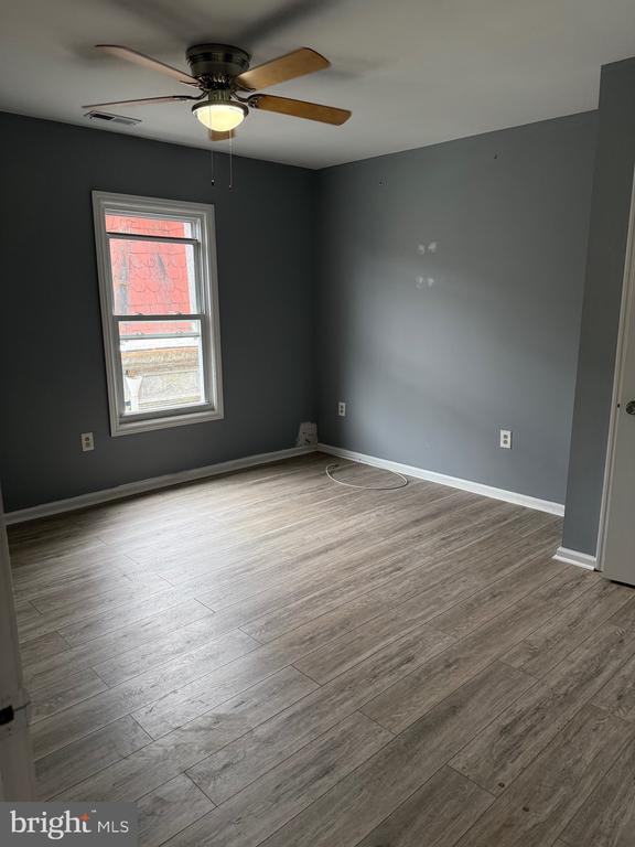 Building Photo - 2211 W Tioga St