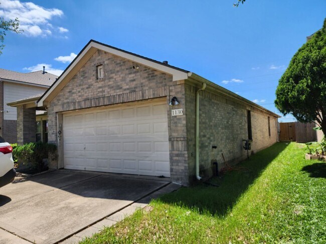 Building Photo - 1130 Concord Pl