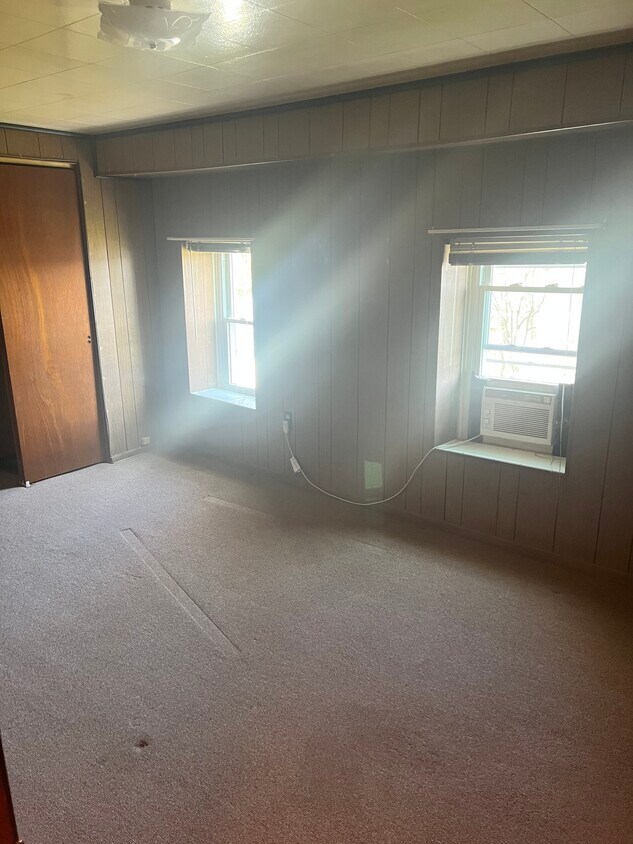 Foto principal - 614 Gladden Rd