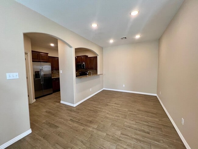 Building Photo - 6611 Leightyn Ln