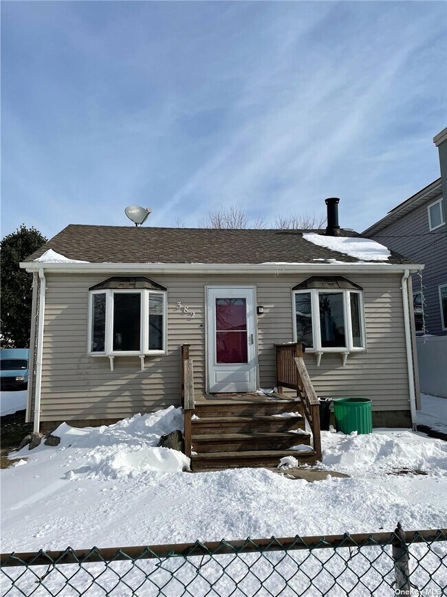 382 Franklin Ave, Hewlett, NY 11557 House Rental in Hewlett, NY