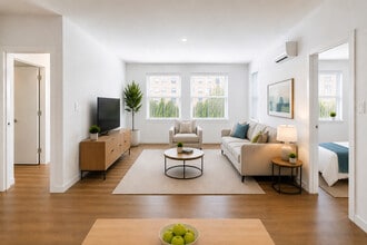 Building Photo - Hillstone