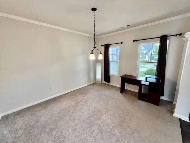 Foto del edificio - 323 Coppergate Ct