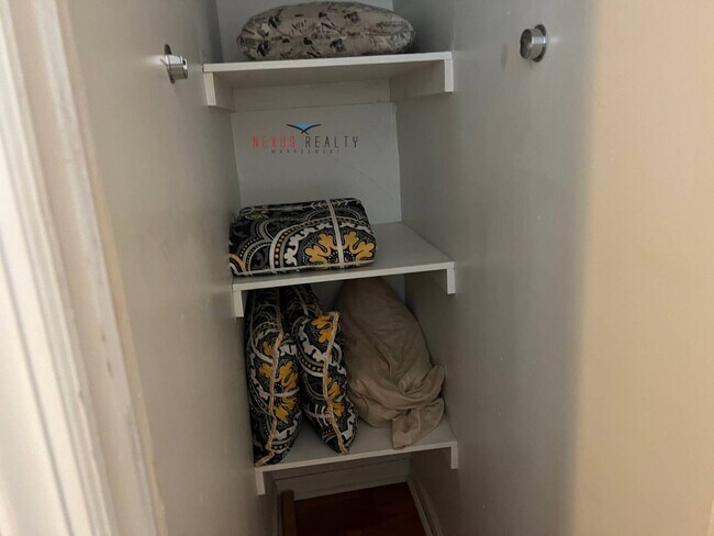 Foto del edificio - 22-46-46 43rd St