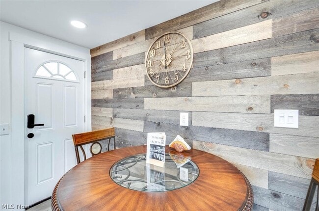 Foto del edificio - 4924 Pearl Rd