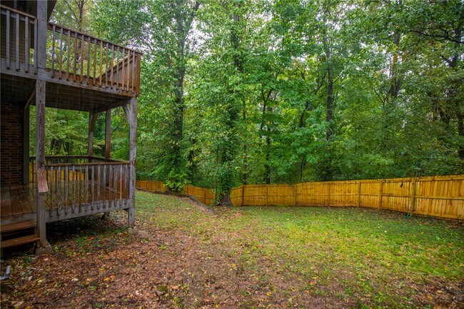 Building Photo - 605 Tunbridge Dr