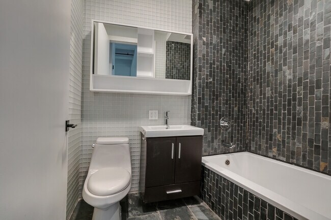 Foto del edificio - 120 S 4th St