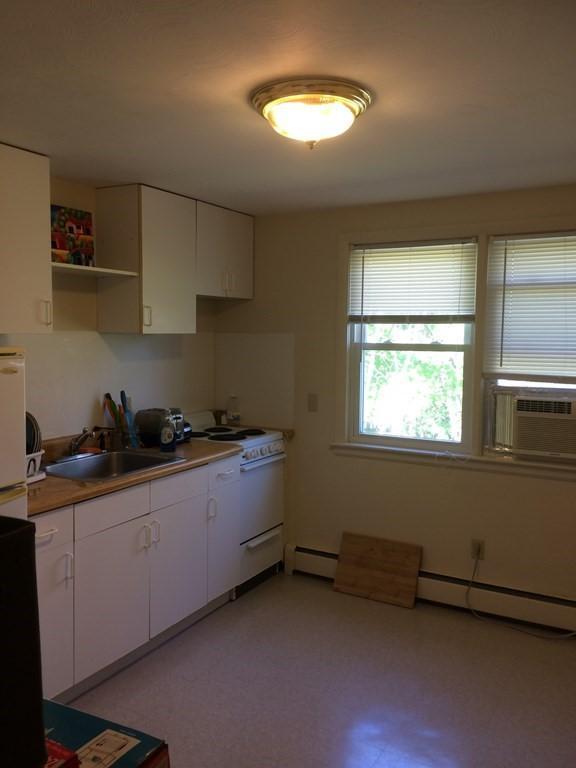 Building Photo - 1 bedroom in Quincy MA 02171