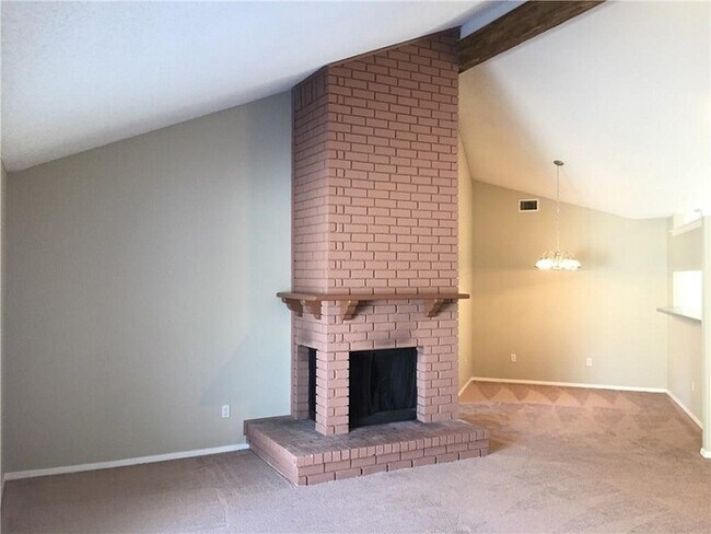 Foto del edificio - 621 Shenandoah Ct