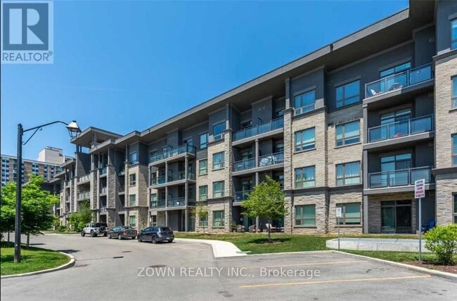 Building Photo - 35-235 Southshore Cres