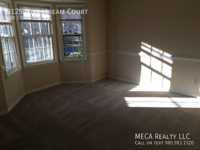 Building Photo - 3125 Windstream Ct