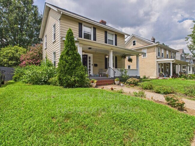 Building Photo - 2714 Griffin Ave