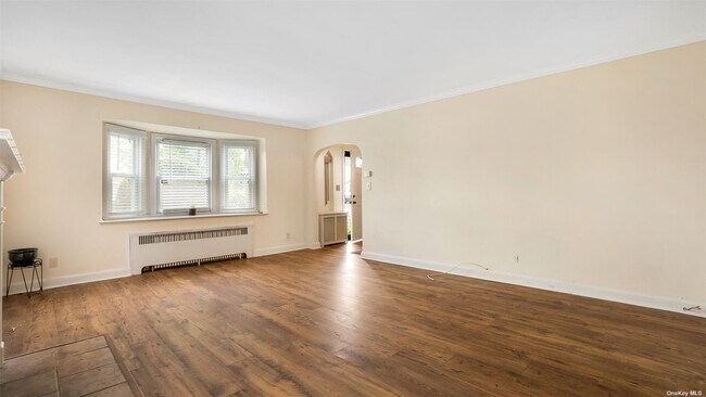 Building Photo - 307 Bedford Ave