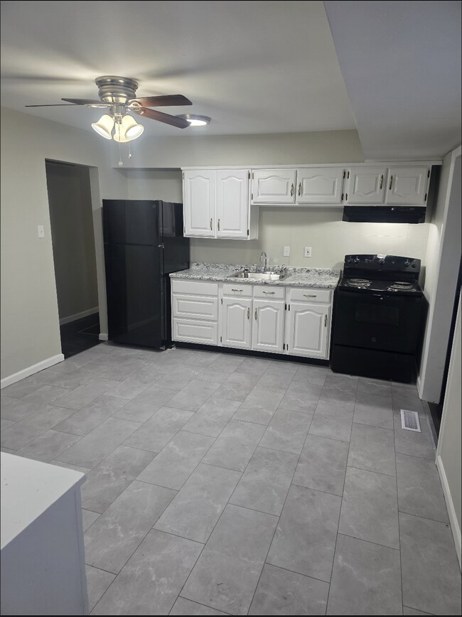 Foto del edificio - Beautiful 4-Bedroom Home for Rent in St. Louis