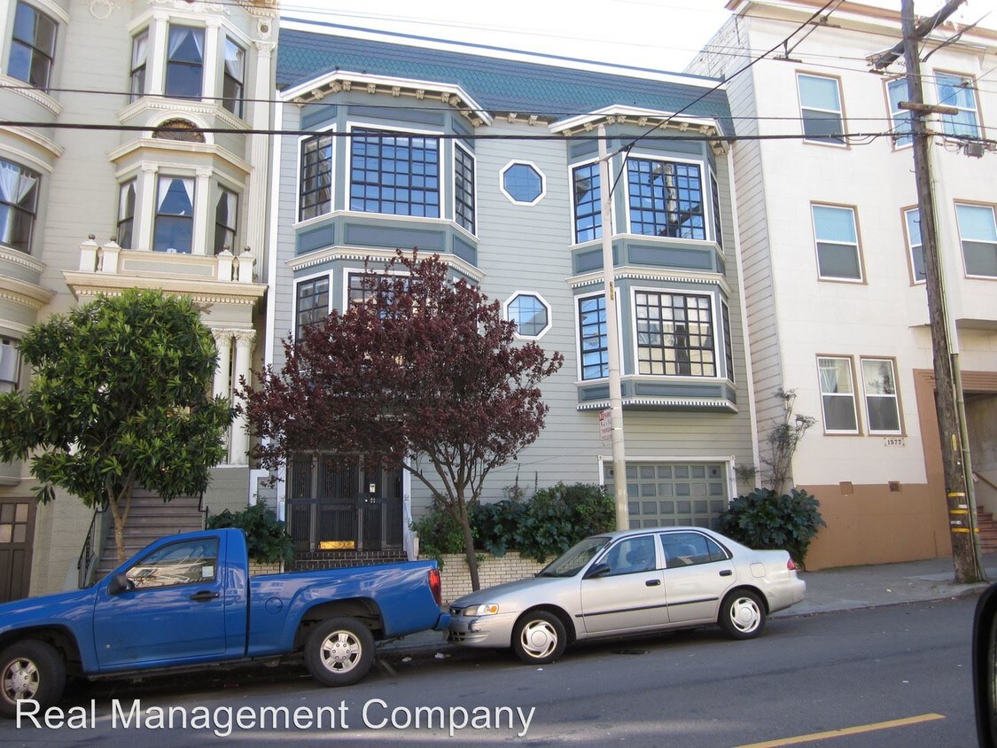 Primary Photo - 1567 McAllister St