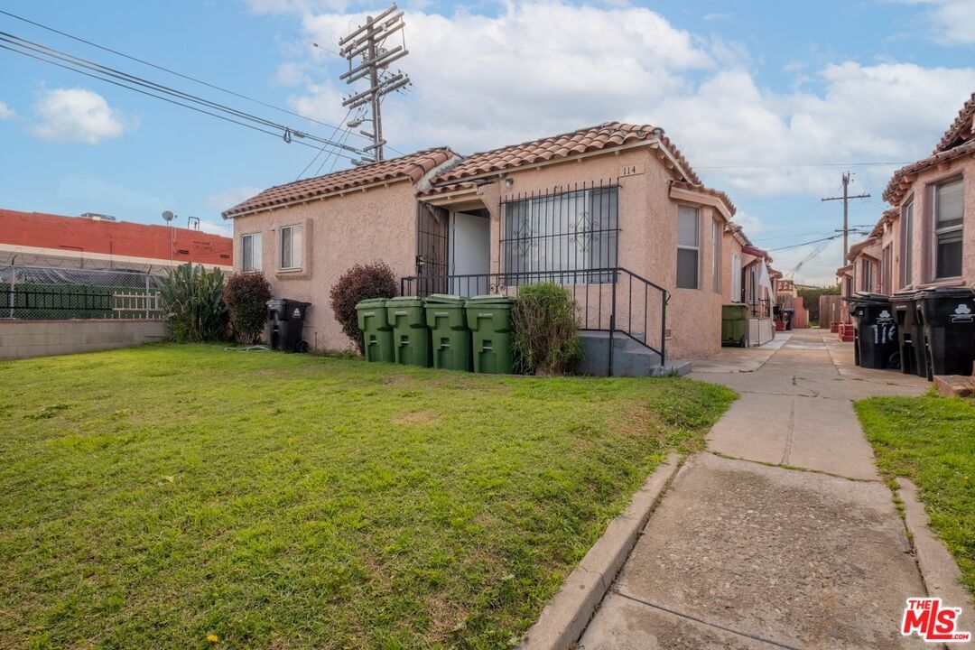 Primary Photo - 114 W 110th St