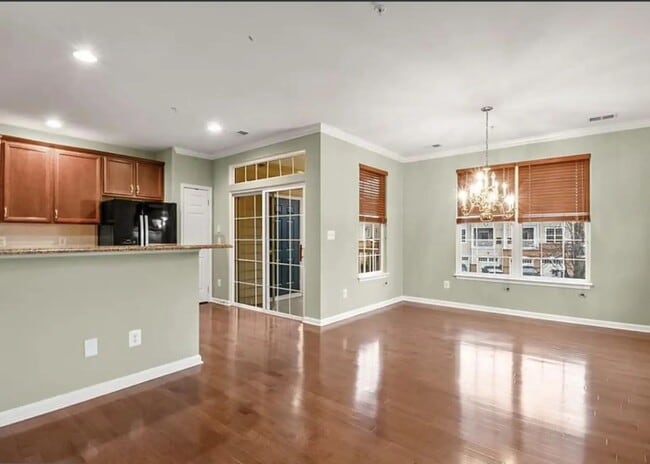 Foto del edificio - 43865 Hickory Corner Terrace