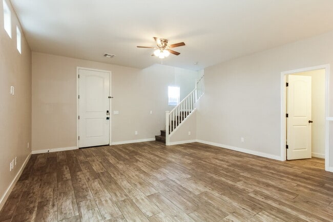 Building Photo - 17976 N 114th Ln