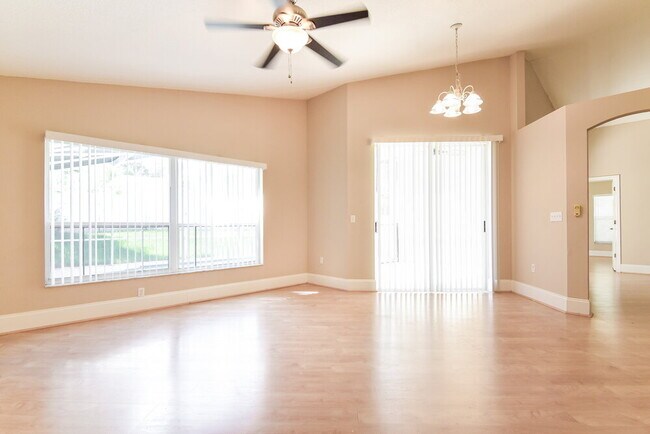 Foto del edificio - 5147 Pond View Ct