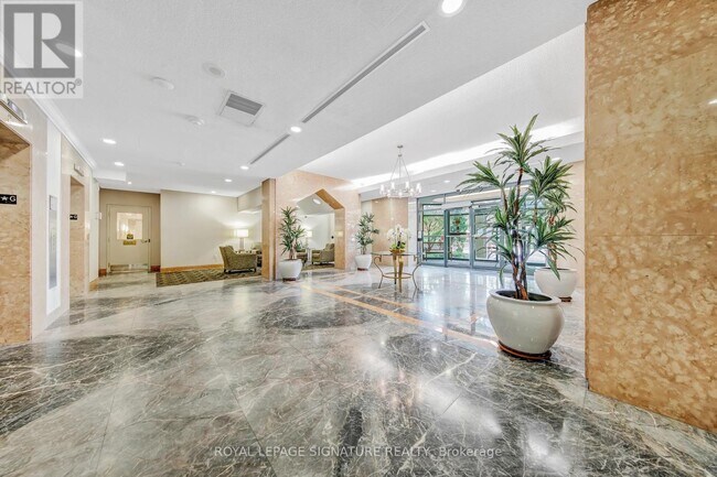 Photo du bâtiment - 2177 Burnhamthorpe Rd W