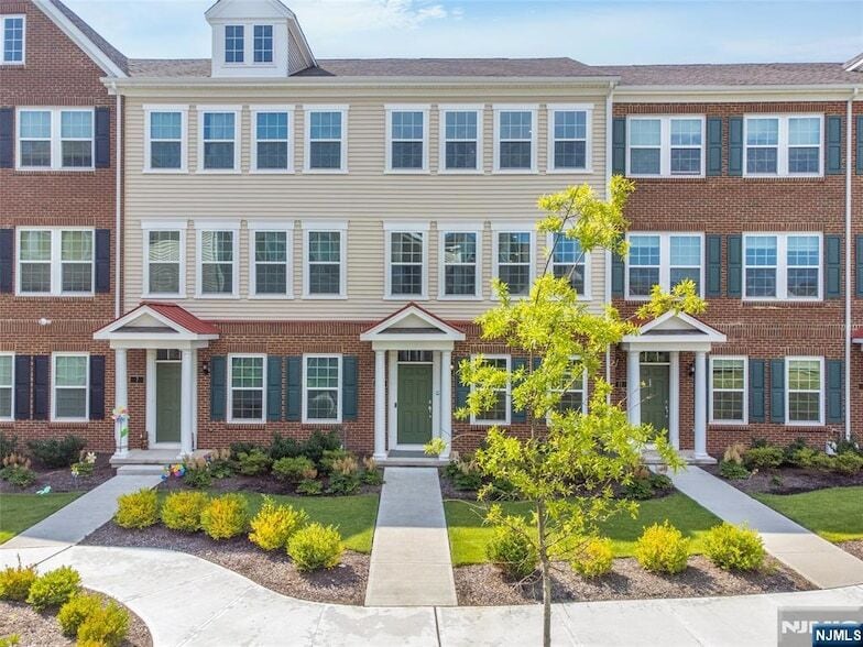 Photo - 9 Landmark Lane Unit 1003