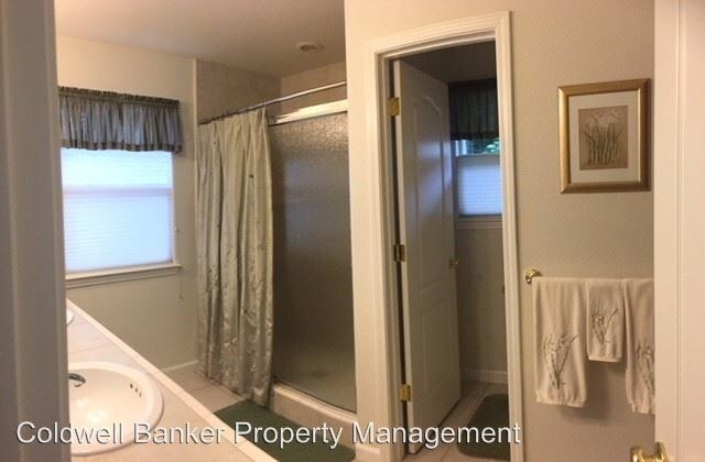 Foto del edificio - 3 br, 2 bath House - 1066 Spring Ridge Drive
