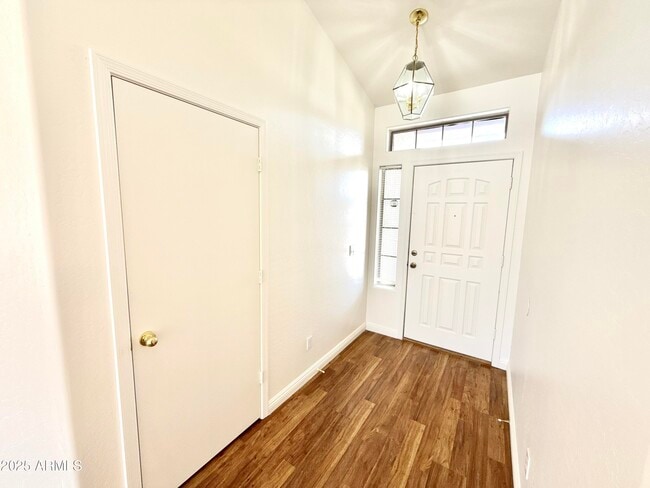 Building Photo - 13271 W Desert Rock Dr