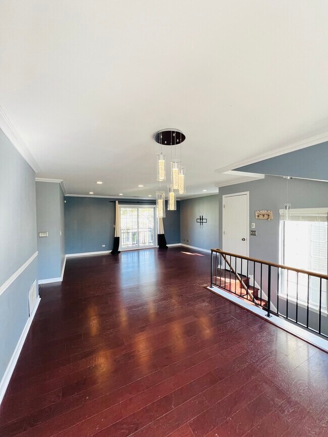 Building Photo - 2142 Southwind Cir