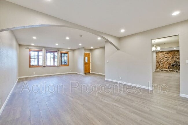 Building Photo - 7908 Festival Ct