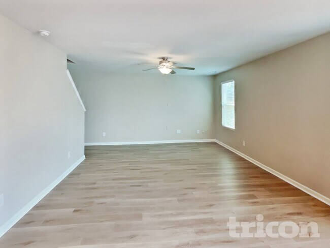 Building Photo - 232 Rustling Way