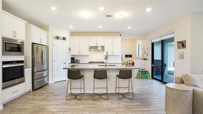 Foto del edificio - 8605 Patron Ln