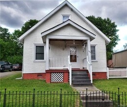 Building Photo - 297 S 23rd Ave
