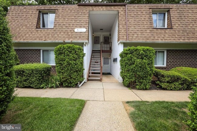 Foto del edificio - 411 Stiles Ave
