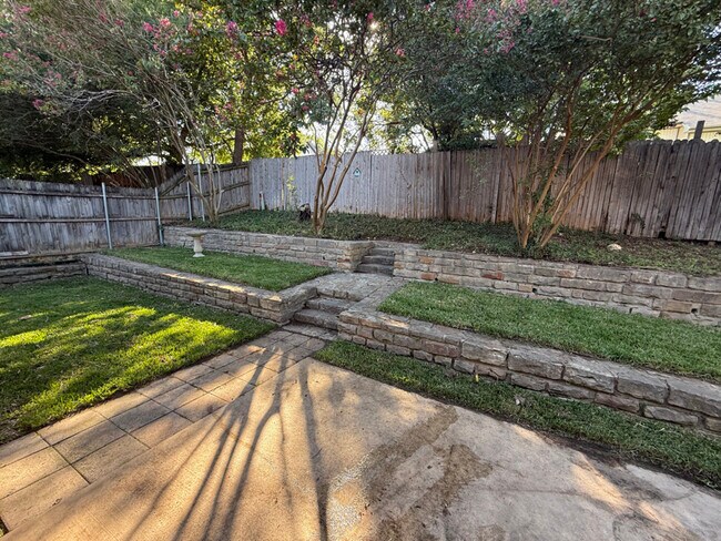 Foto del edificio - 7421 Buckskin Ct